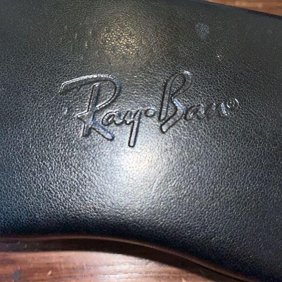 Ray-Ban Rayban Sunglasses eyeglass clamshell unisex case black 7” x 2 1/2” - Picture 2 of 3